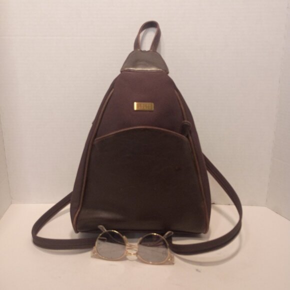 '90s CRAZY HORSE/Liz Claiborne Brown Leather & Nylon 2-Way Daypack Sling Bag - Picture 4 of 14